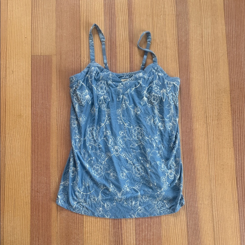 Soma camisole tank top t shirt with floral pattern and built in bra